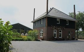 Bed&Breakfast De Volkelse Hooiberg